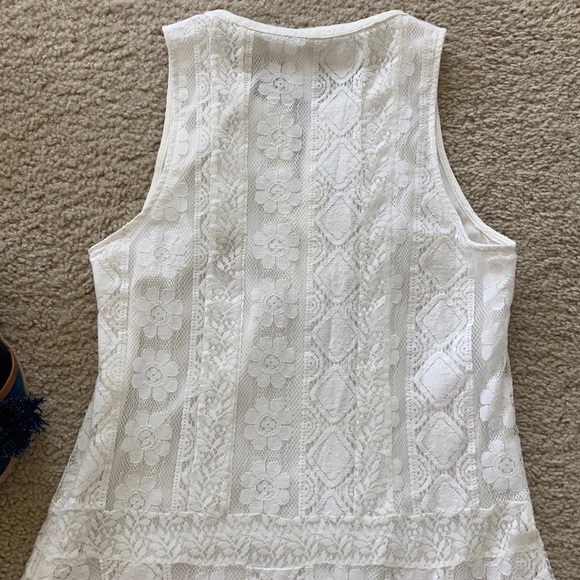 Esley White Lace Dress - Picture 6 of 7